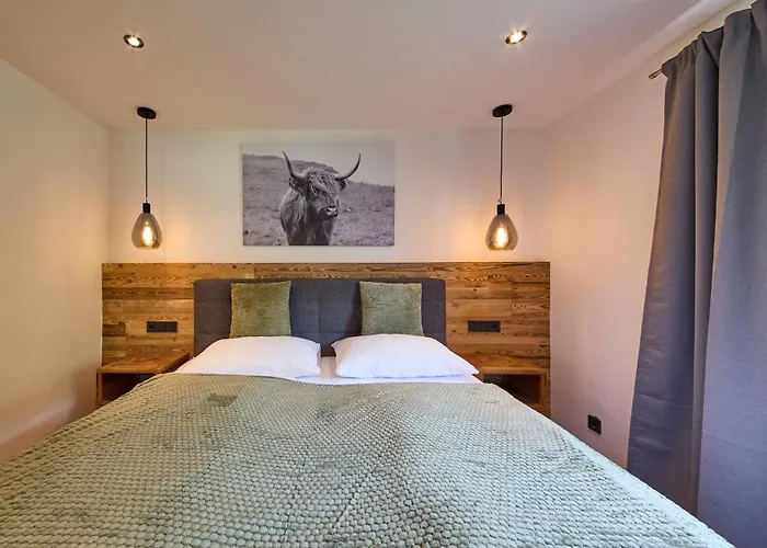 Westside 9 잘바흐 힌터글렘